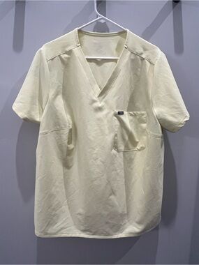 FIGS Catarina Scrub Top in Sunrise 3X